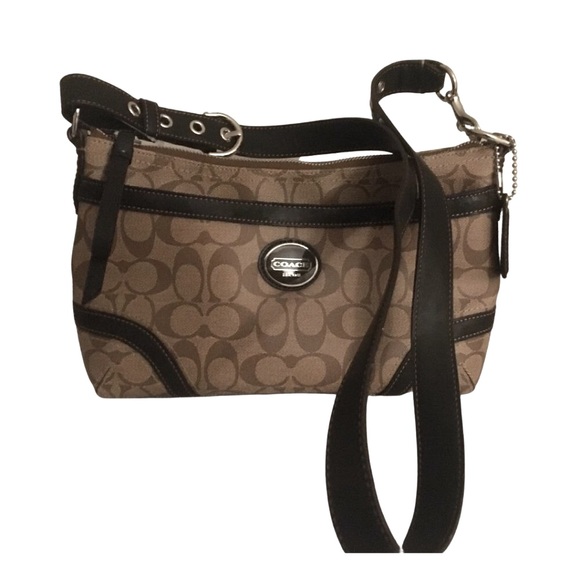 NWOT Coach Shoulder Purse Signature Canvas, brown - Picture 4 of 5